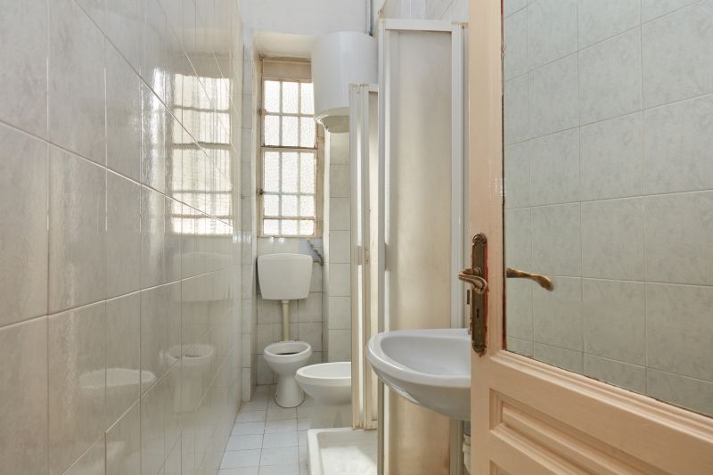 Bathroom Window Repair in Kansas City, KS