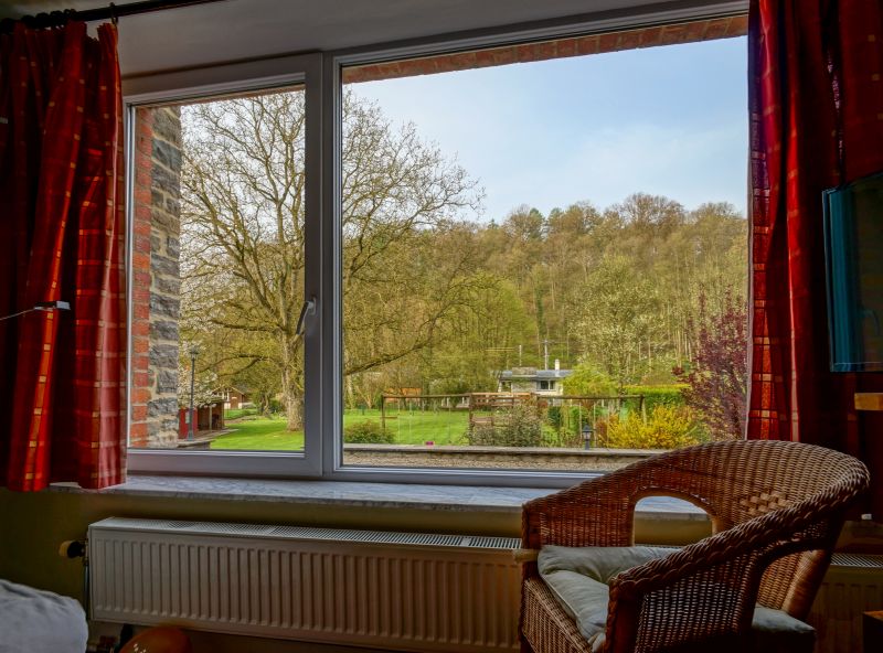 Fiberglass Window Repair in Alpharetta, GA